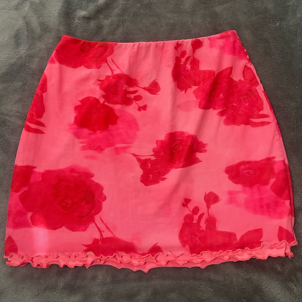 Floral mini skirt